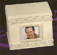 SERENITY HEART URNS (9)